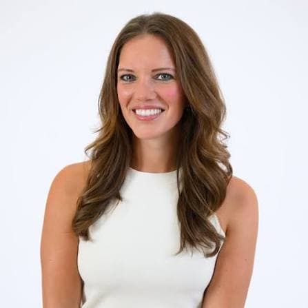 Portrait of Sarah Mitchell, Sales Director at Northline Retail Group